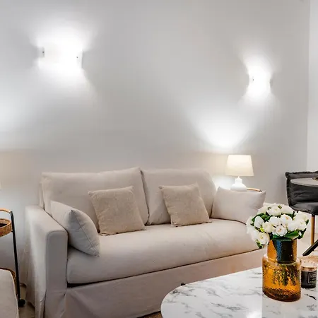 Luxury In Center * Bari