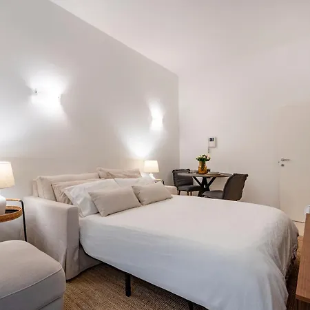 Apartment Luxury In Center Bari